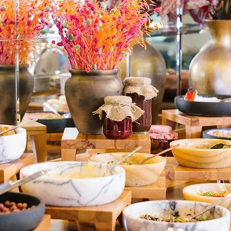 Ξενοδοχείο Marble 4*