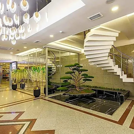 Marble מלון