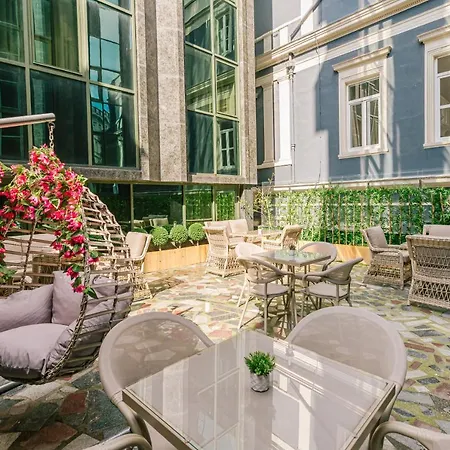 Marble Hotel 4*